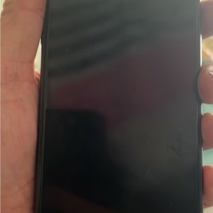 iPhone 11 64gb mint condition